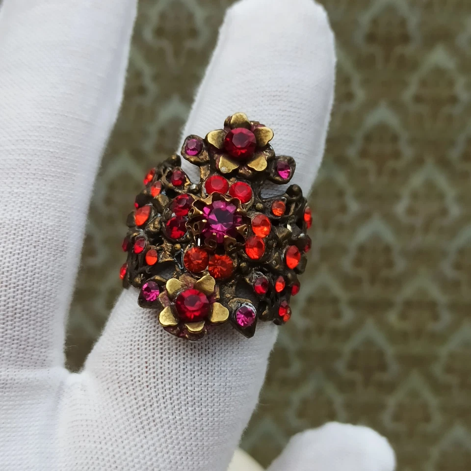 Michal Negrin Anillo Masivo Rojo Rosa Corona Flores y Cristal Swarovski Caja de Regalo Foto 4 de 4