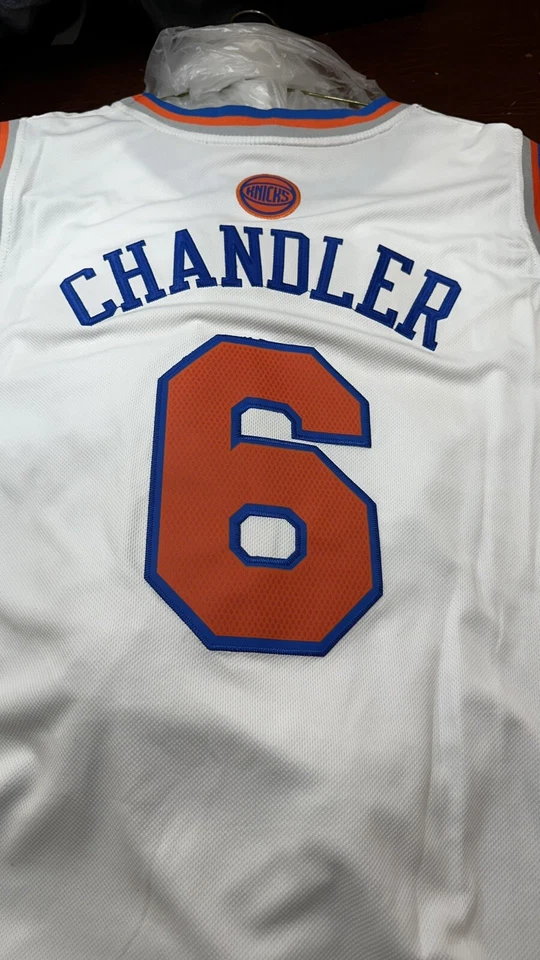 Tyson Chandler #6 New York Knicks Adidas NBA Jersey (Adult XXXL) Rare - Image 4 of 4