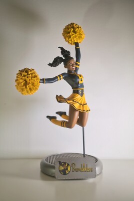 DC Bombshell Bumblebee statue - Limited Edition - Super Cute!