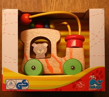 Beluga / pętla motoryczna Malou / drewniana zabawka / oryginalne opakowanie / 1+