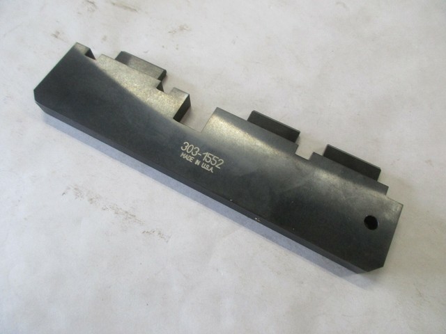 Ford 303 1552