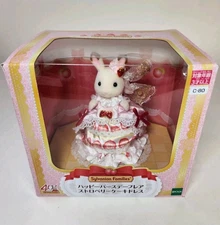Sylvanian Families Happy Birthday Freya Strawberry Cake Dress C80 Calico Critter