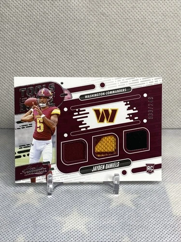2024 Panini Absolute Football Jayden Daniels #TOTT-JDS
