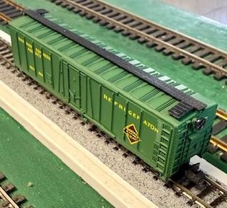 Frigorífico AHM Railway Express Agency 50' escala N #6101 con acopladores Rapido | Zustand: Used