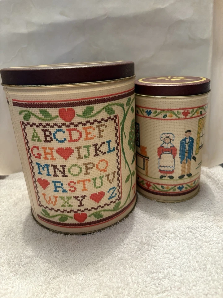 Vtg Nesting Canister Set Metal 2 PC  Primitive Country Farmhouse Decor 5 " H - Image 4 of 4