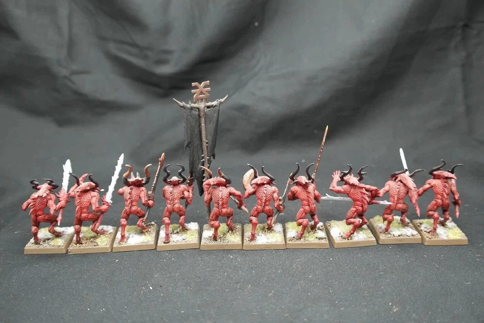 Pre-Loved Bloodletters Khorne Daemons AoS / 40k | Warmodels.co.uk ref 101 - Image 2 of 2
