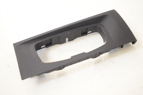 BMW 2 Coupe F22 M235i 2016 RHD Scheinwerferschalter-Umrandung 9211306 10613234