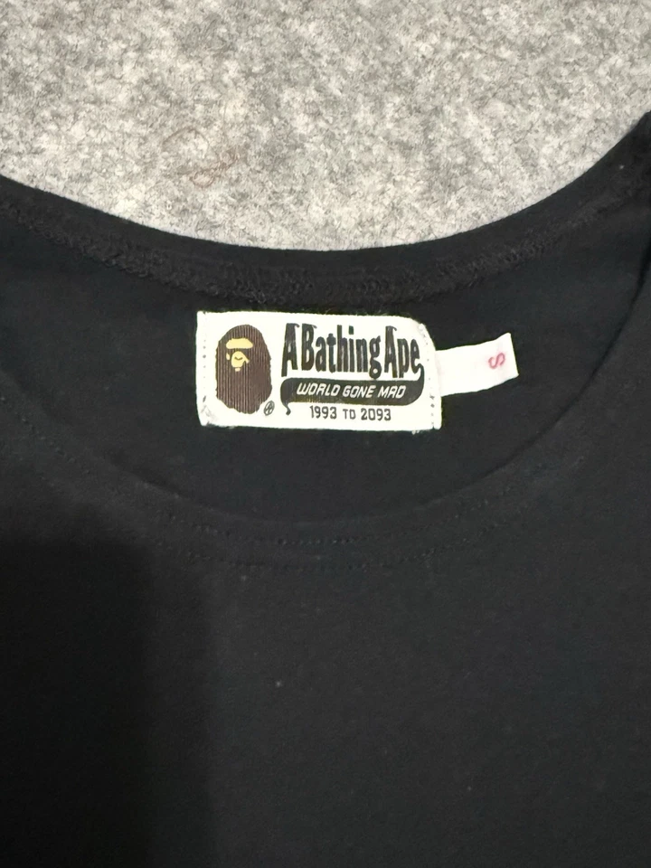 Camiseta negra manga larga BAPE a Bathing Ape para mujer talla pequeña camuflada ligera Foto 4 de 4