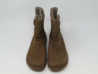 chaco hopi boots black