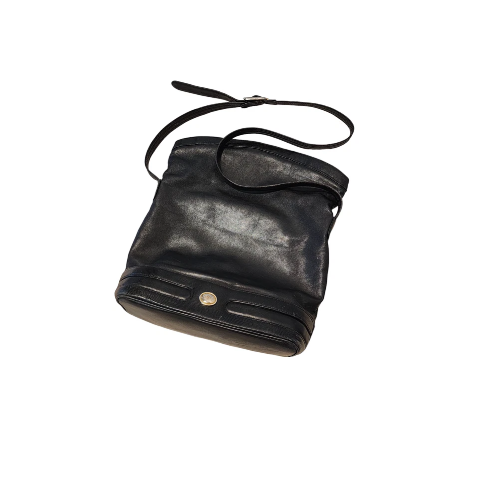 Bolso bandolera vintage MONET de cuero negro con tapa plegable Foto 2 de 4