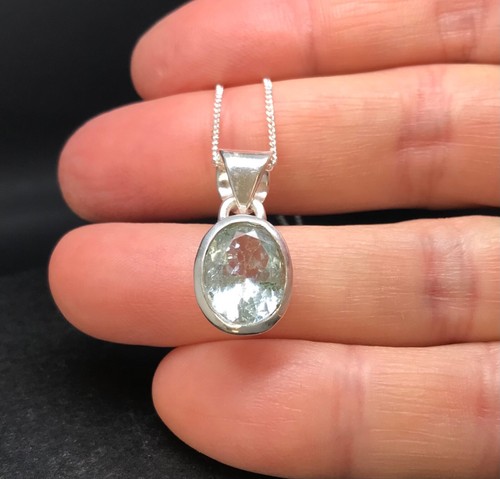 aquamarine pendant oval solid Sterling Silver adjustable 16/18” chain, natural - Picture 4 of 17