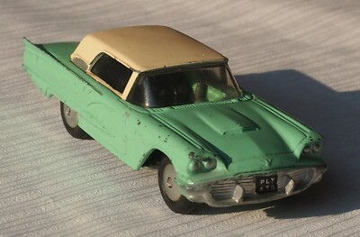Ford Thunderbird Hardtop Corgi 214