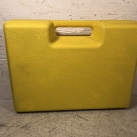 5 Lbs K&rsquo;NEX Lot W/Yellow Case Loaded Various Parts Regular, Micro & KNEX Manual