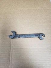 Super Rare Org. Pratt and Whitney Co. Vintage double head open wrench