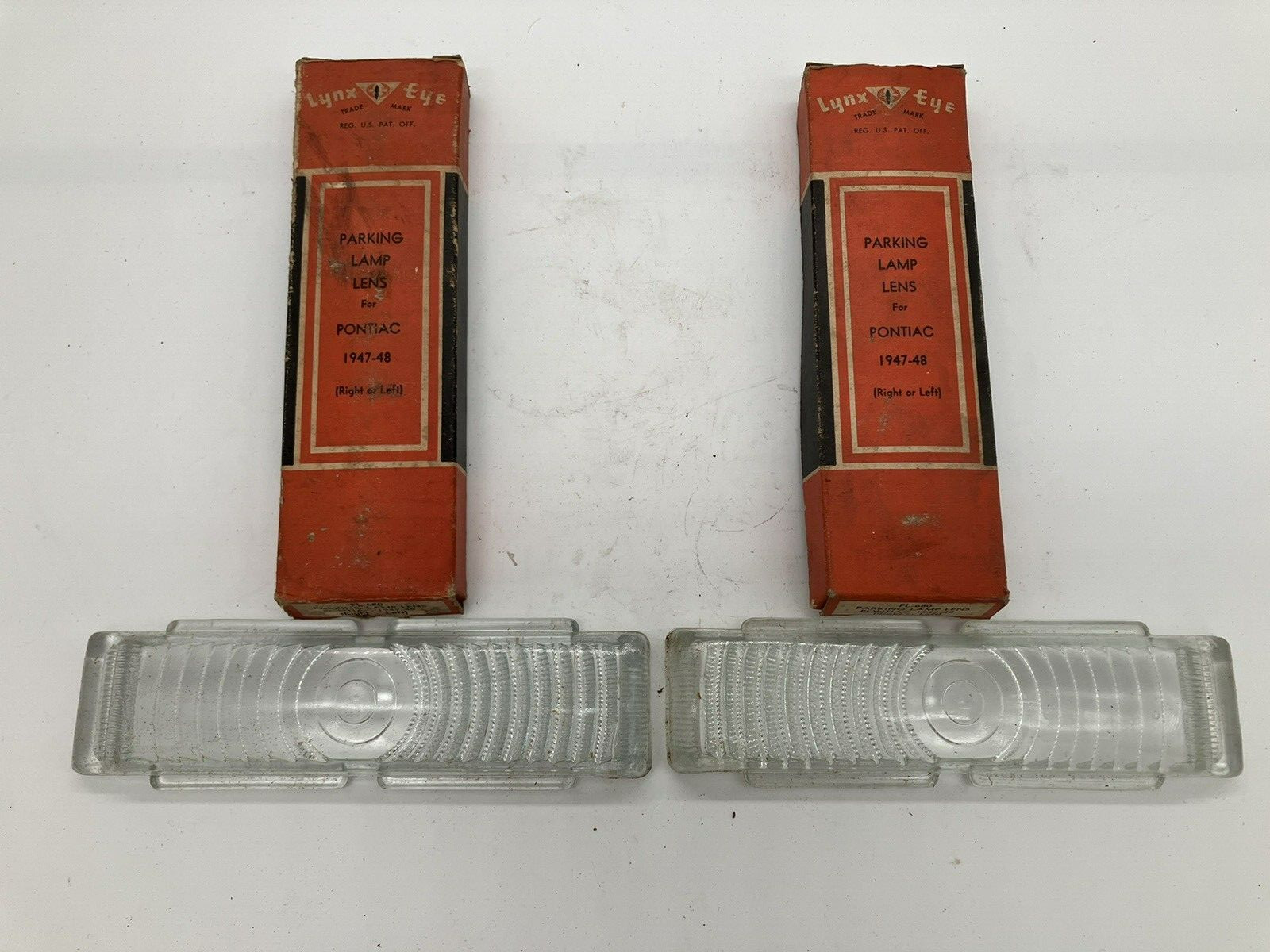 47-48 Pontiac Silver Streak Streamliner Parking Light Lense Pair LYNX EYE 680