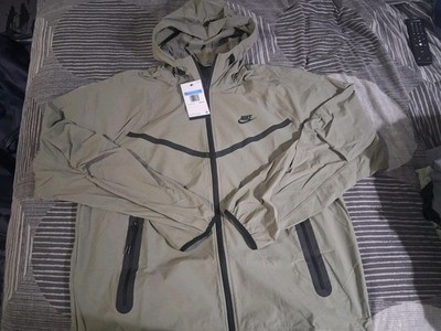 Nike Tech Men's Woven Jacket NWT Size Medium HM7151-320