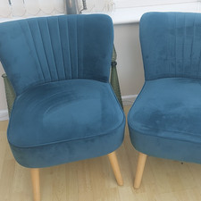 Teal Upholstered Floor Chair Padded Seat Light Wood Legs 70x70x25cm