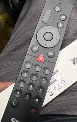 Polycom P010 BT Remote Control   RealPresence / Group Series   Open Box