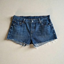 Levi s 501 Denim Button Fly Cut Off Shorts 35 x2.5 Women s Size 30 100 Cotton