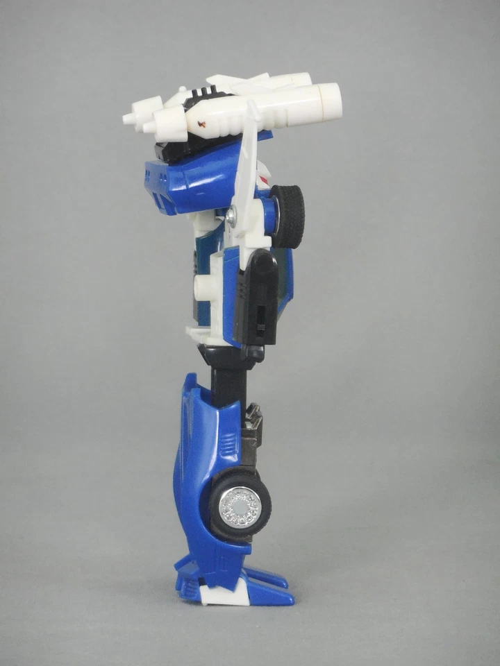 Takara Transformers Collection 04 G1 Reissue Tracks 2002 Complete in Box - Image 4 of 4