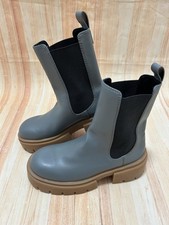 Womens H&M Chunky Chelsea Platform Boots / Size UK 6 EUR 39 / Brand New