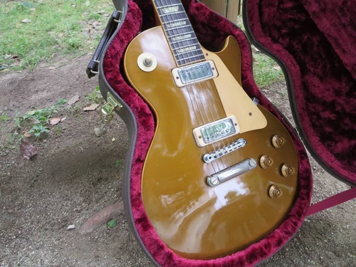 Electric Guitar Gibson Les Paul Deluxe Vintage 1969-1970 Gold Top with Hard Case