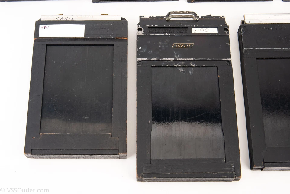 Lot of 9 2 1/4 x 3 1/4 Cut Film Holders Fidelity Graflex Graphic Type 5 Baco V20 - Image 4 of 4