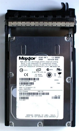 Maxtor 300gb 10k u320 scsi hdd 8j300j008075g, dp/n 0cd808 fw: jnzy rev a00, w/