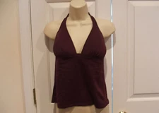new in pkg $48 famous maker burgundy fully lined removable cups tankini top Med