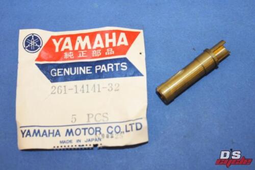 NOS Yamaha 0-2 Main Nozzle 1969 AT1 1971 AT1MX 1970 CT1 1972 LT2 261-14141-32 - Picture 1 of 6