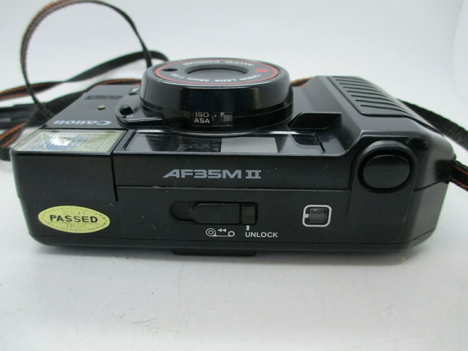 Canon Autoboy 2 AF35M II Sure Shot QD 35mm Film 38mm f/2.8 WORKING BAD Flash. - Image 2 of 3
