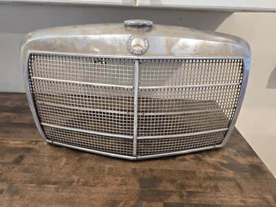 1968-1976 ? Mercedes Benz Front Grill Grille Used Part