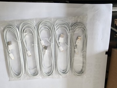 Lot of 5 White 6ft  Charging & Data Sync Cables for Apple