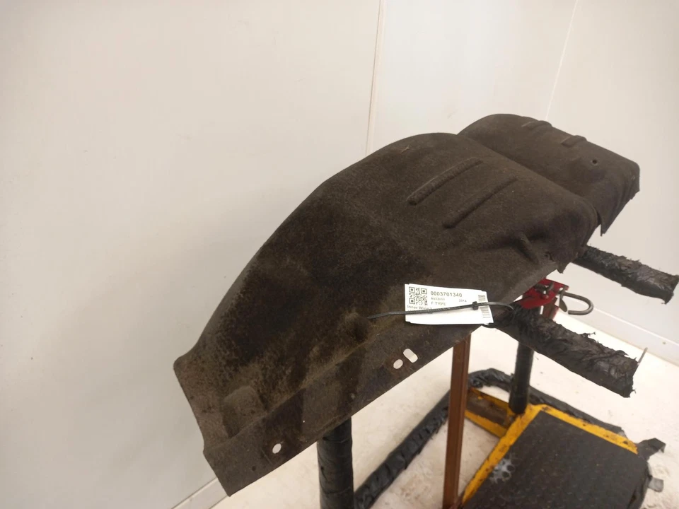 JAGUAR F TYPE Inner Wing Liner Mud Splash Guard 2013-2024 - Изображение 2 из 4