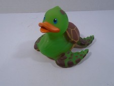 2021 WILD REPUBLIC--4" SEA TURTLE RUBBER DUCK LOOK