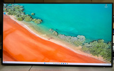 Dell UltraSharp U2723QE 27" 4K UHD LED Monitor LINE ON SCREEN