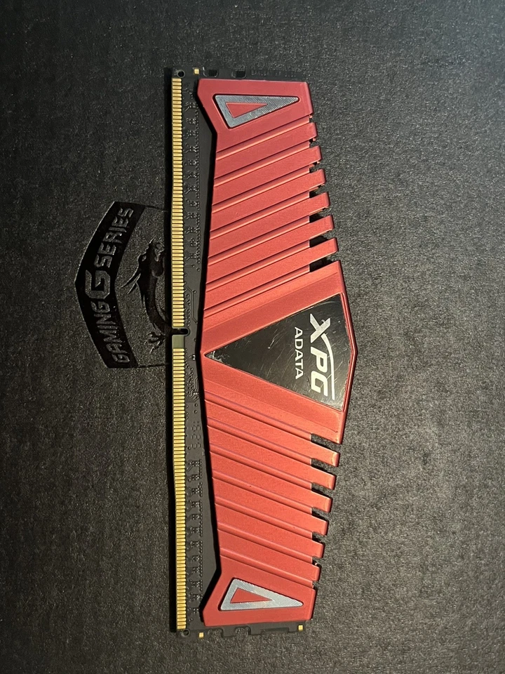2x8 GB DDR4 2400 MHz - ADATA XPG - UDIMM de escritorio - probado funcionando Foto 4 de 4