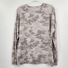 Athleta Street To Studio Pullover Sweatshirt Womens Size Medium Camo Neutral