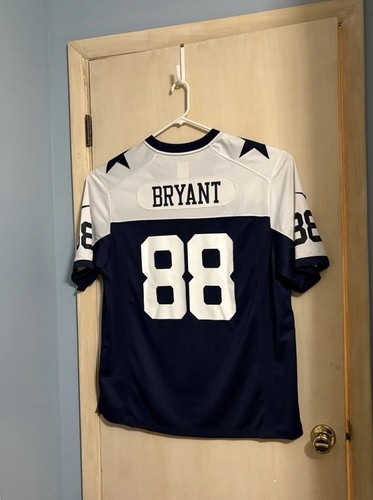Nike, Dallas Cowboys Bryant Classic NFL Jersey Men’s XXL, Blue - Picture 2 of 10