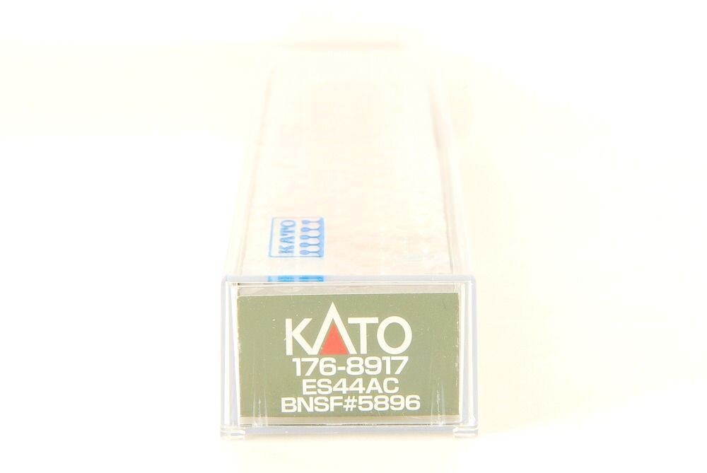 エトセトラ♡様 KATO N-Scale #176-8917 GE ES44AC BNSF #5896 made in Japan