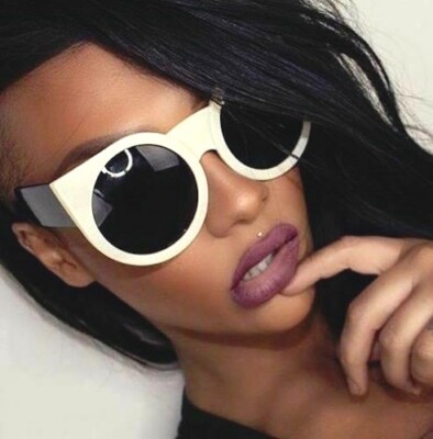 Solid Black Retro Thick Frame Rounded Cat Eye Sunglasses – Pinup In A Pack - Foto 6