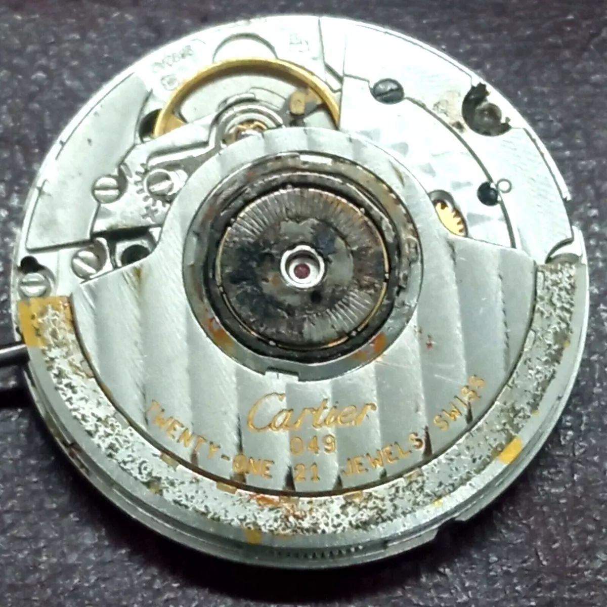 Cartier clearance 049 movement