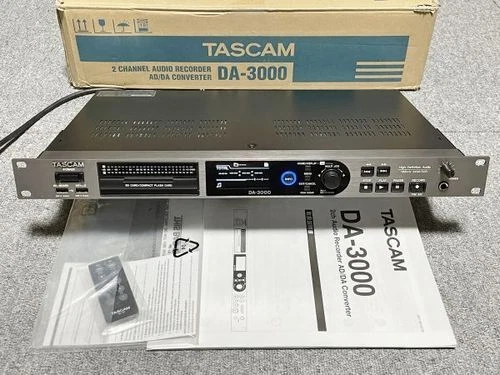 Tascam DA-3000 AD DA Converter Digital Solid State Audio Master 