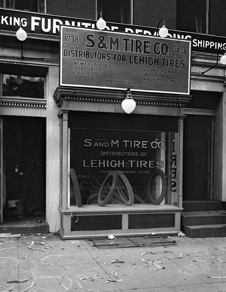 1920s S&M Tire Company Vintage Photo Reprint 8.5x11