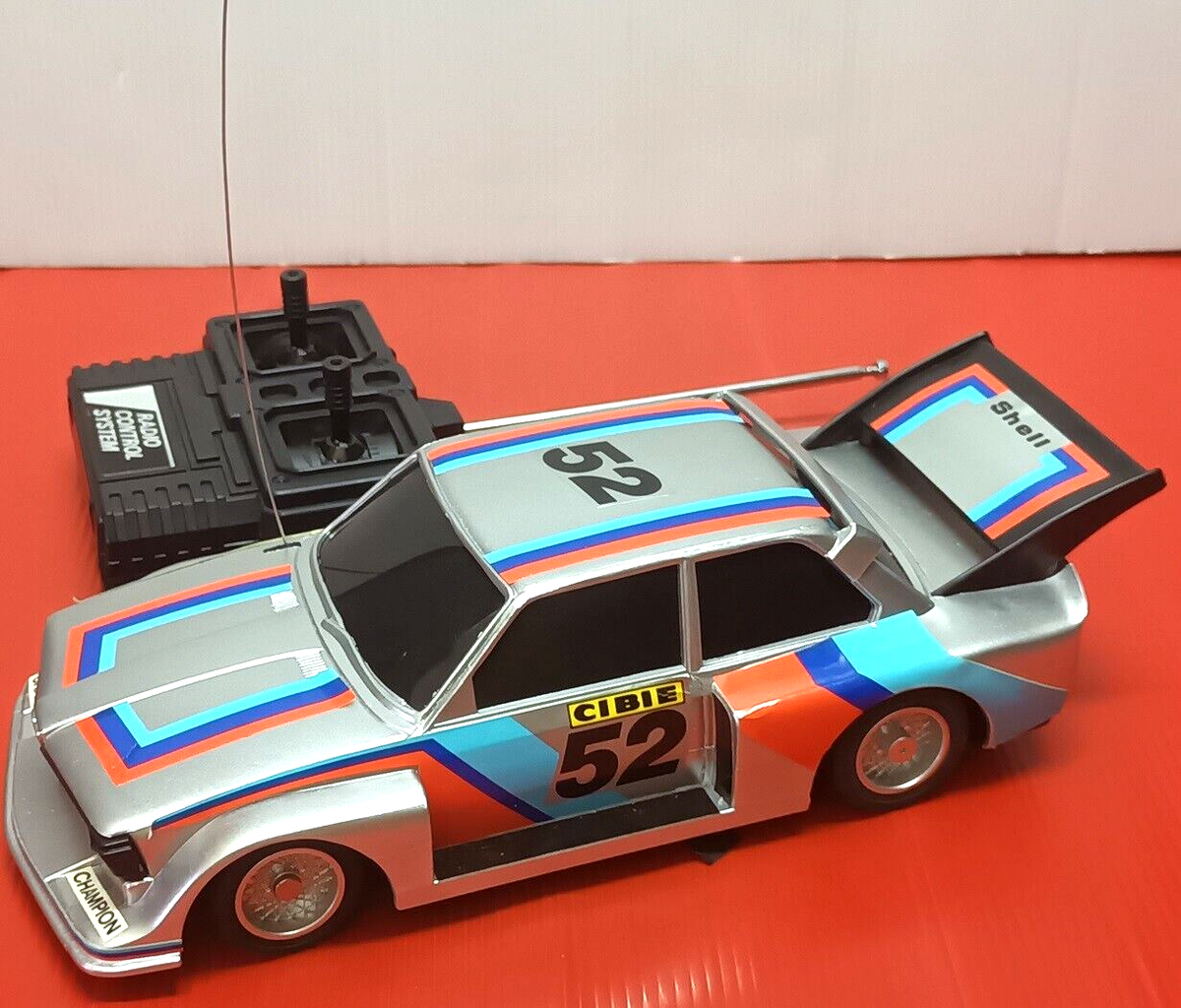 BMW 320i Racing ラジオコントロールカー 1/18 BMW 320i Racing ラジオコントロールカー 1/18 BMW 320i Racing ラジオ