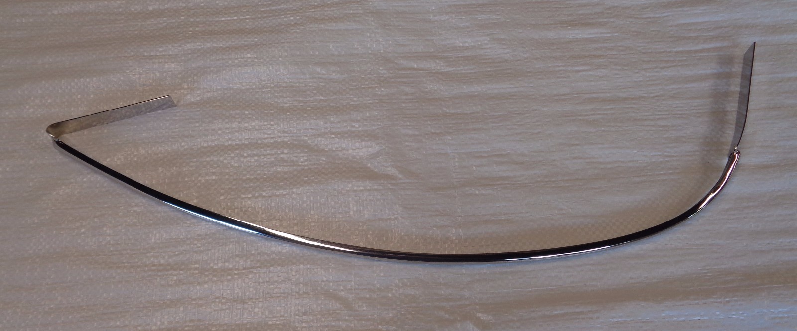 AJS  CSR MATCHLESS G12 ETC. HEAVYWEIGHT PETROL TANK CHROME CENTRE STRIP UK MADE