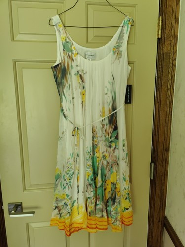 Donna Morgan sleeveless floral printed dress Yellow ( size 8) - 第 1/8 張圖片