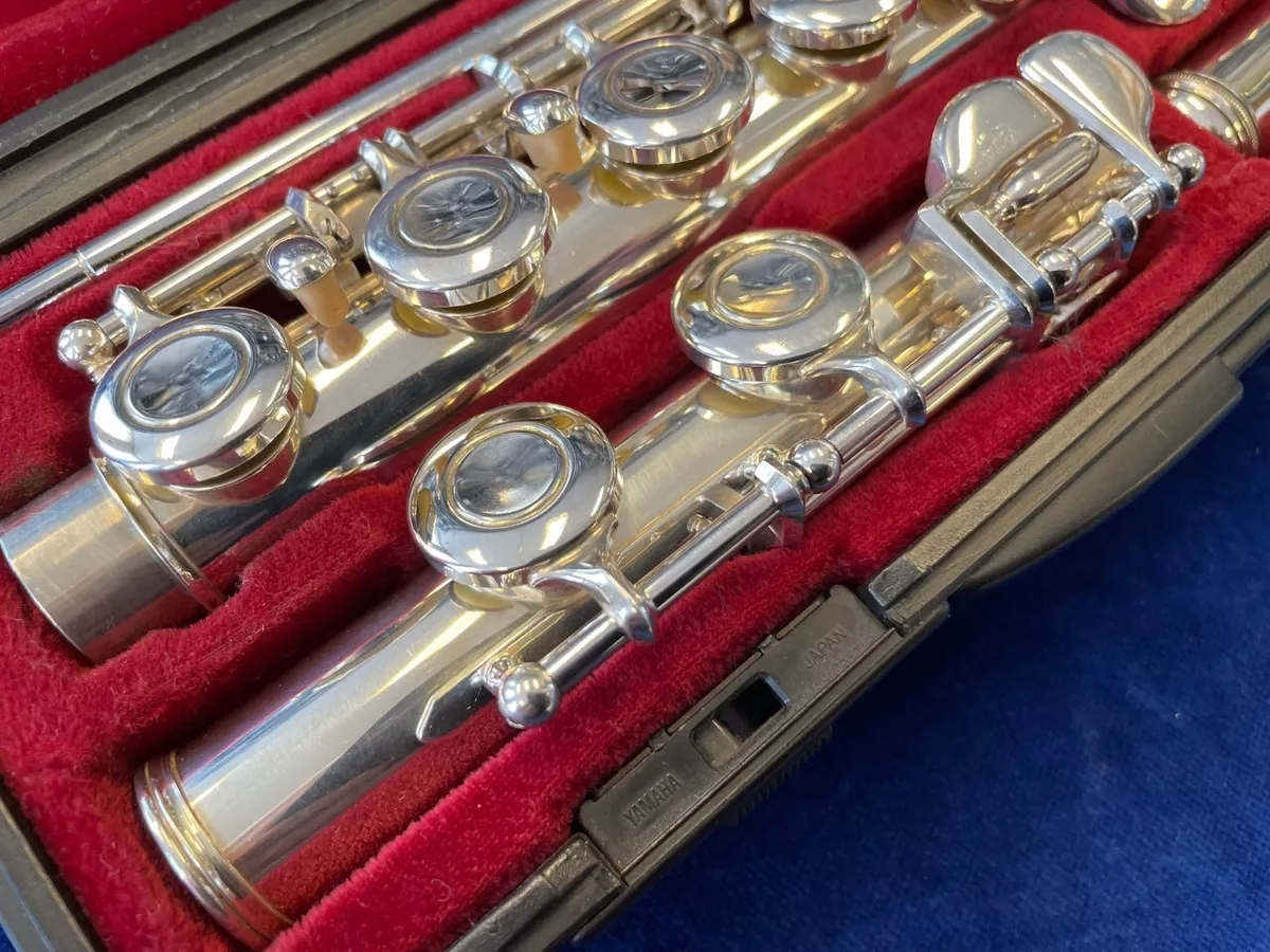 Japan Made YAMAHA FLUTE   YFL  S   SILVER PLATED   Split E