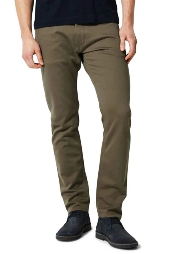 Levis travel jeans cheap