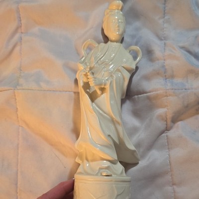 Quan Yin Chinese Porcelain, Kuan-yin Blanc De Chine Figurine, Guanyin Buddha